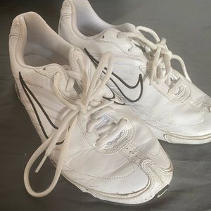 Men’s Nike Air Max Athletic Shoes